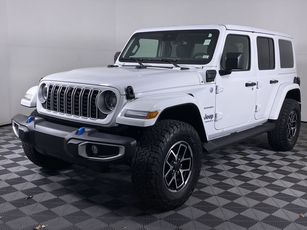 2024 Jeep Wrangler 4xe Sahara 4xe