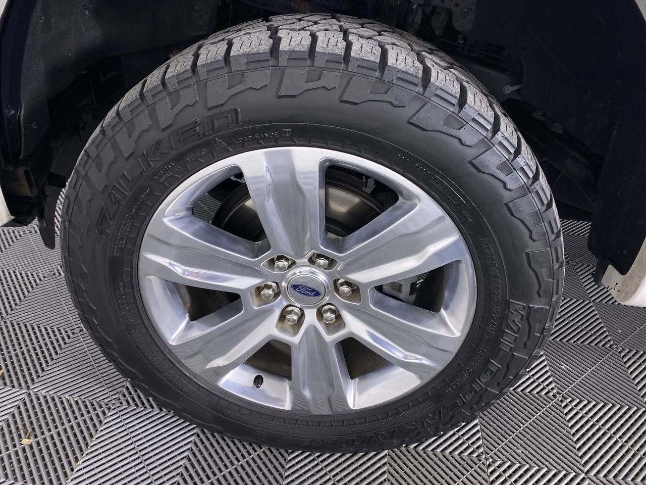 2015 Ford F-150 Platinum