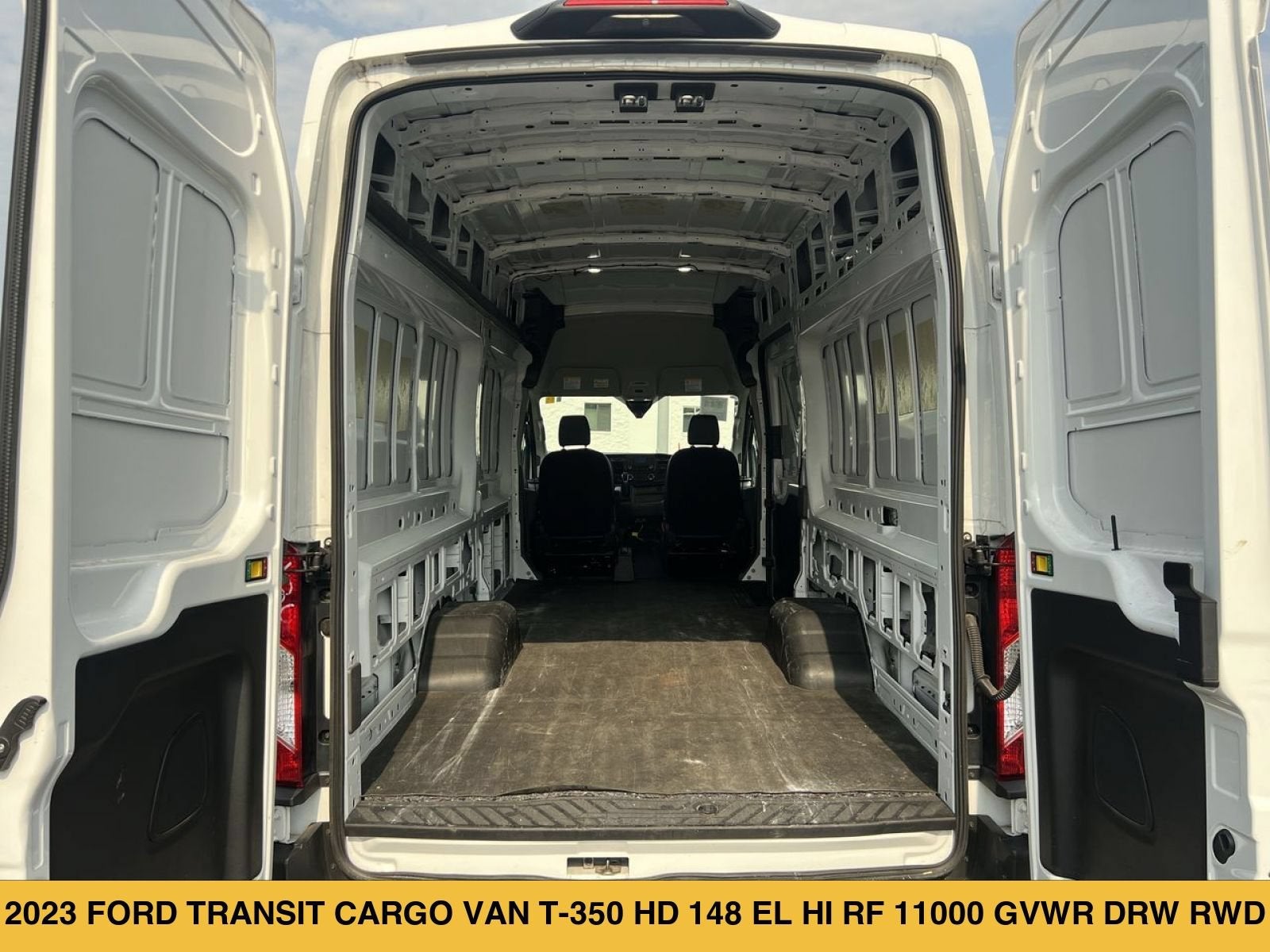 2023 Ford Transit Van Base - Photo 10