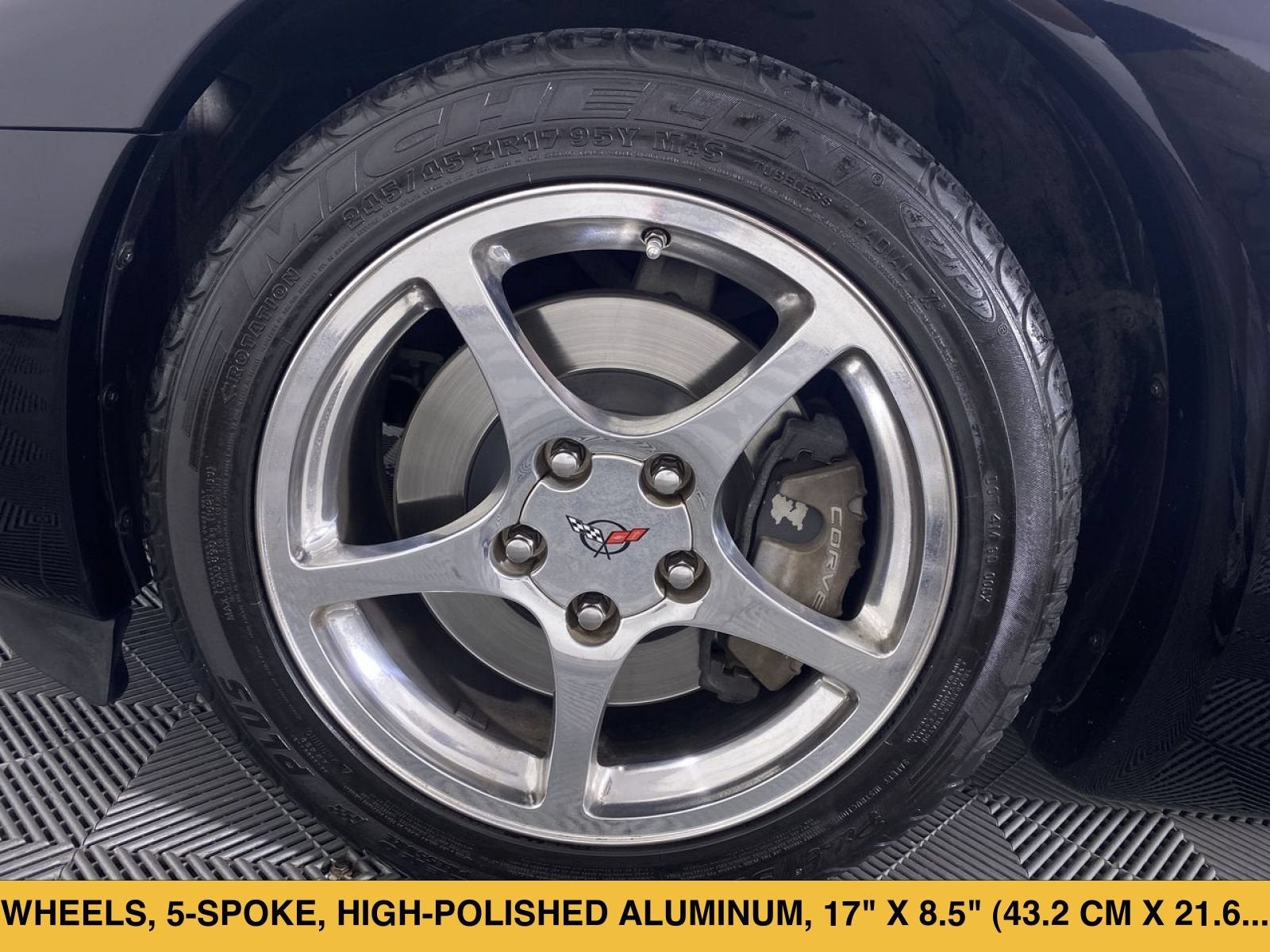 2003 Chevrolet Corvette 2dr Cpe