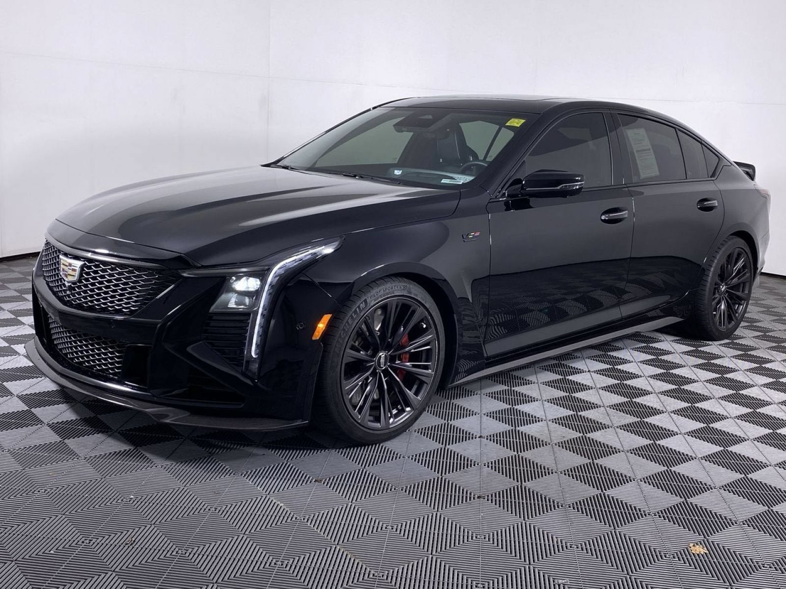 2025 Cadillac CT5-V V-Series Blackwing