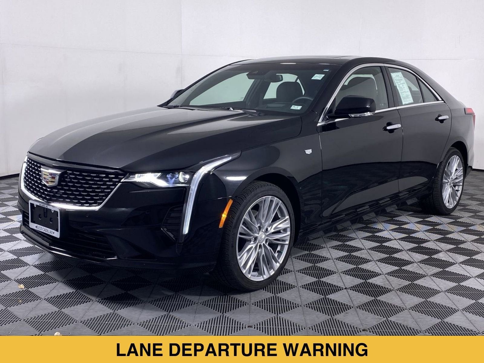 2025 Cadillac CT4 Premium Luxury
