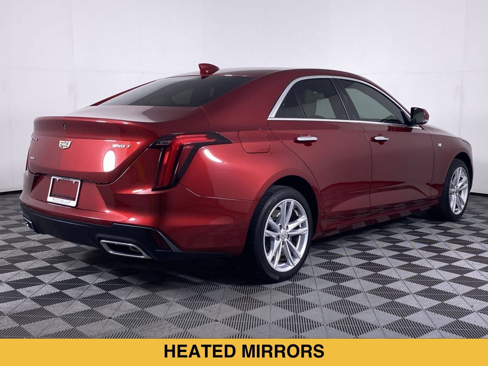 2023 Cadillac CT4 Luxury