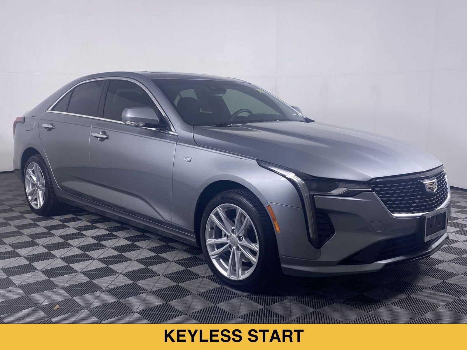 2023 Cadillac CT4 Luxury