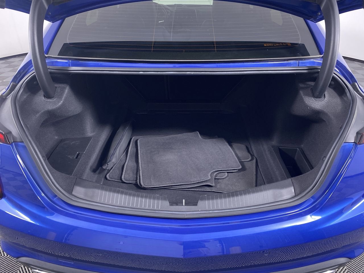 2023 Cadillac CT5 Luxury