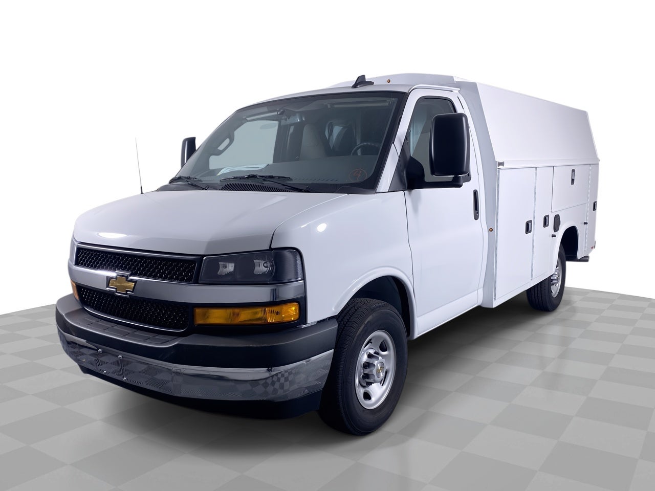 2025 Chevrolet Express Cutaway 3500 1WT