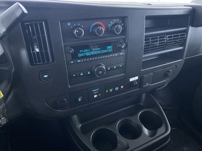 2025 Chevrolet Express Cutaway 3500 1WT