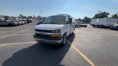 2025 Chevrolet Express Cutaway 3500 1WT