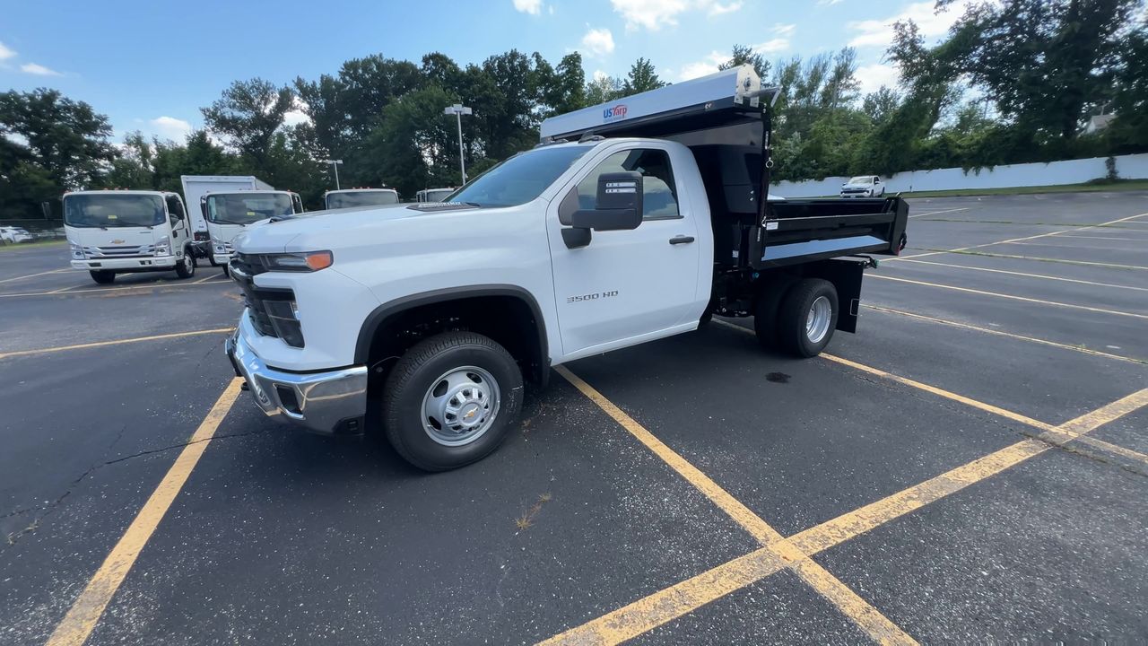 2025 Chevrolet Silverado 3500 HD Chassis Cab Work Truck