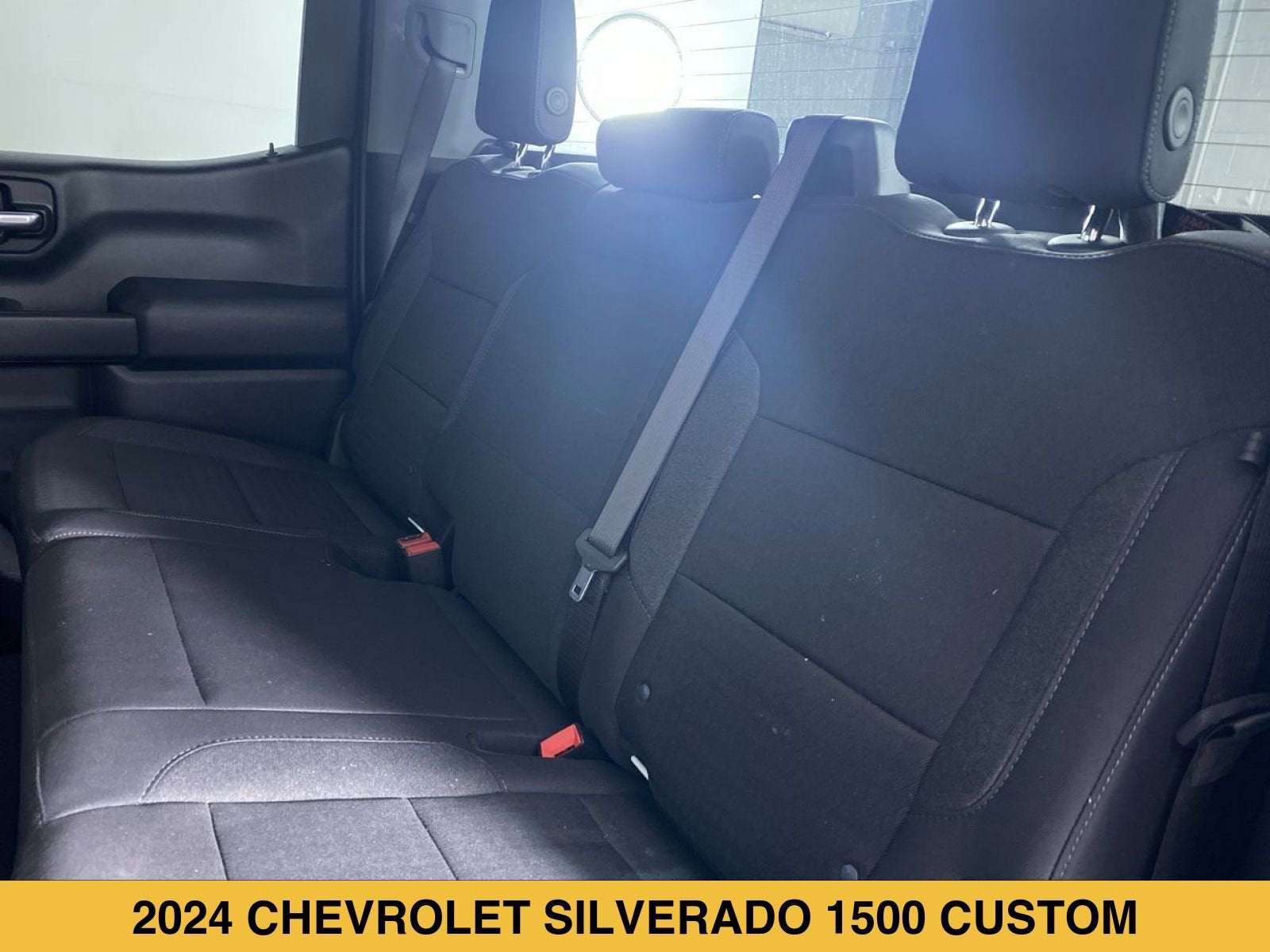 2024 Chevrolet Silverado 1500 Custom