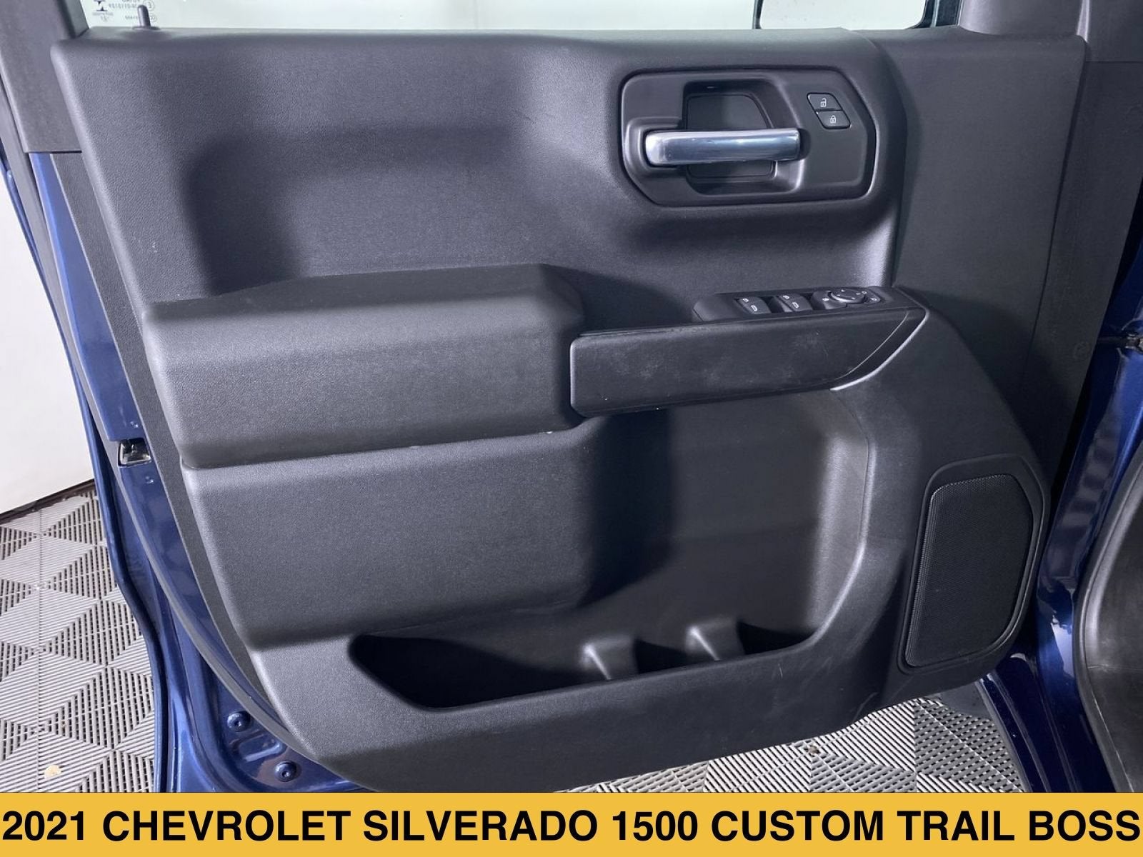 2021 Chevrolet Silverado 1500 Custom Trail Boss