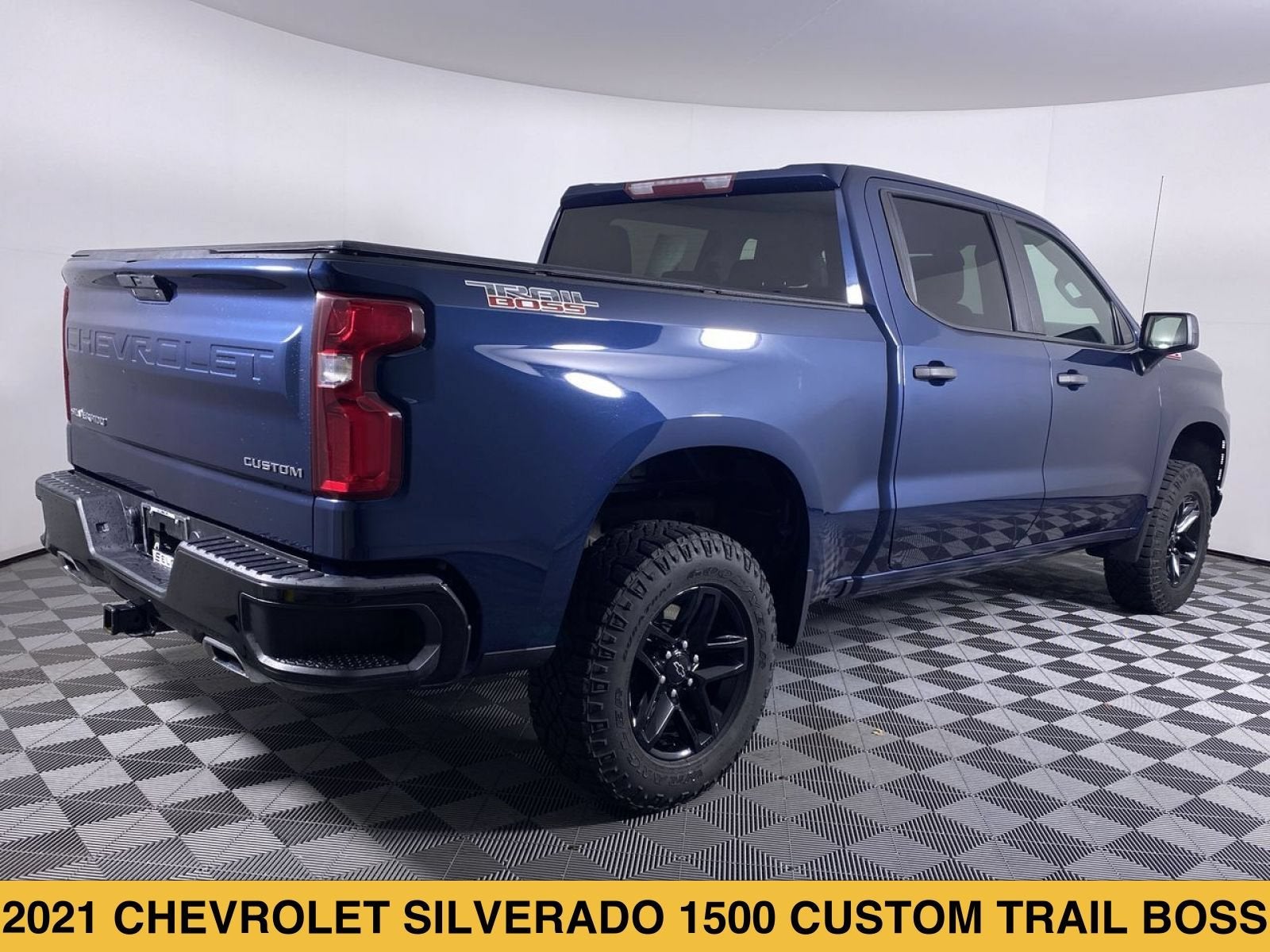 2021 Chevrolet Silverado 1500 Custom Trail Boss