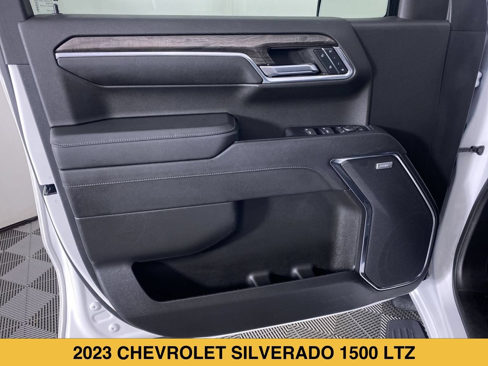 2023 Chevrolet Silverado 1500 LTZ - Photo 13