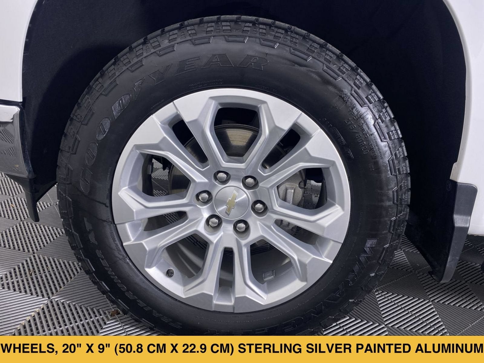 2023 Chevrolet Silverado 1500 LTZ - Photo 17