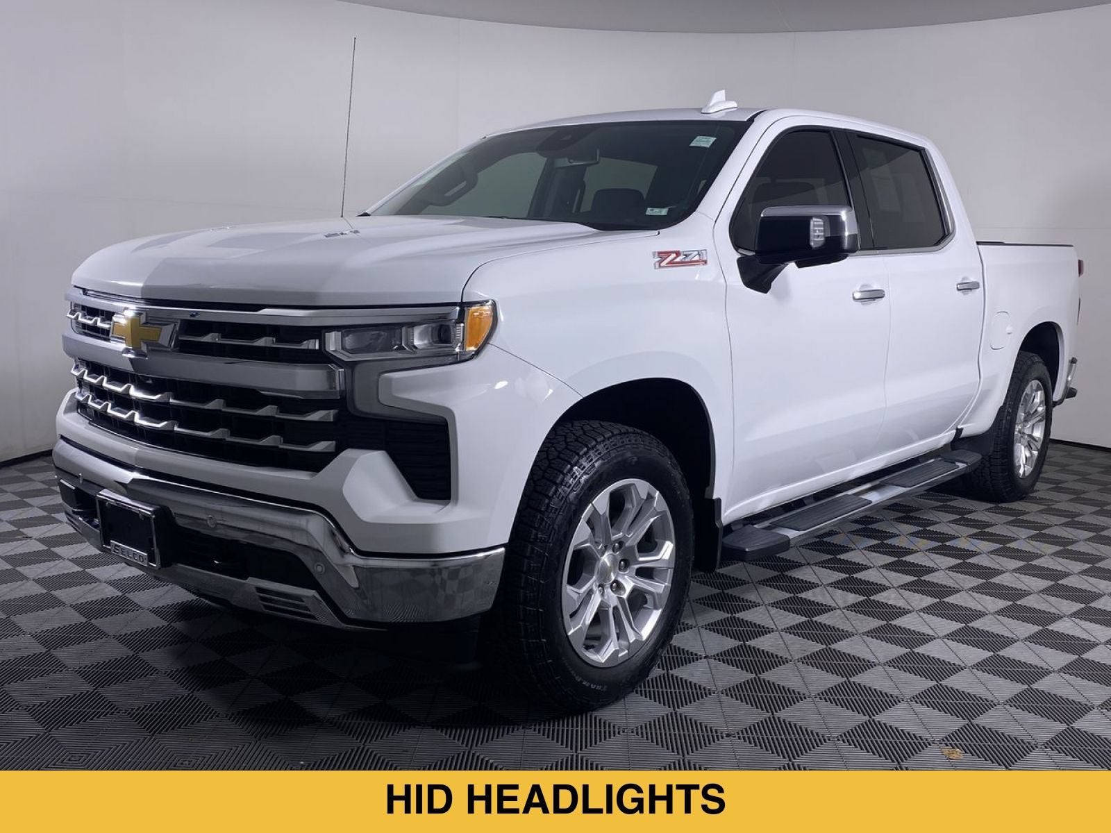 2023 Chevrolet Silverado 1500 LTZ - Photo 19