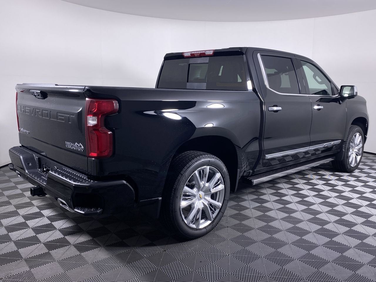 2025 Chevrolet Silverado 1500 High Country