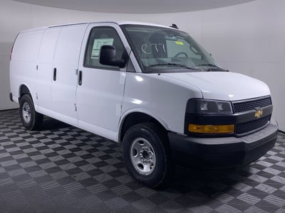 2025 Chevrolet Express Cargo 3500 WT