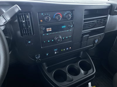 2025 Chevrolet Express Cargo 3500 WT