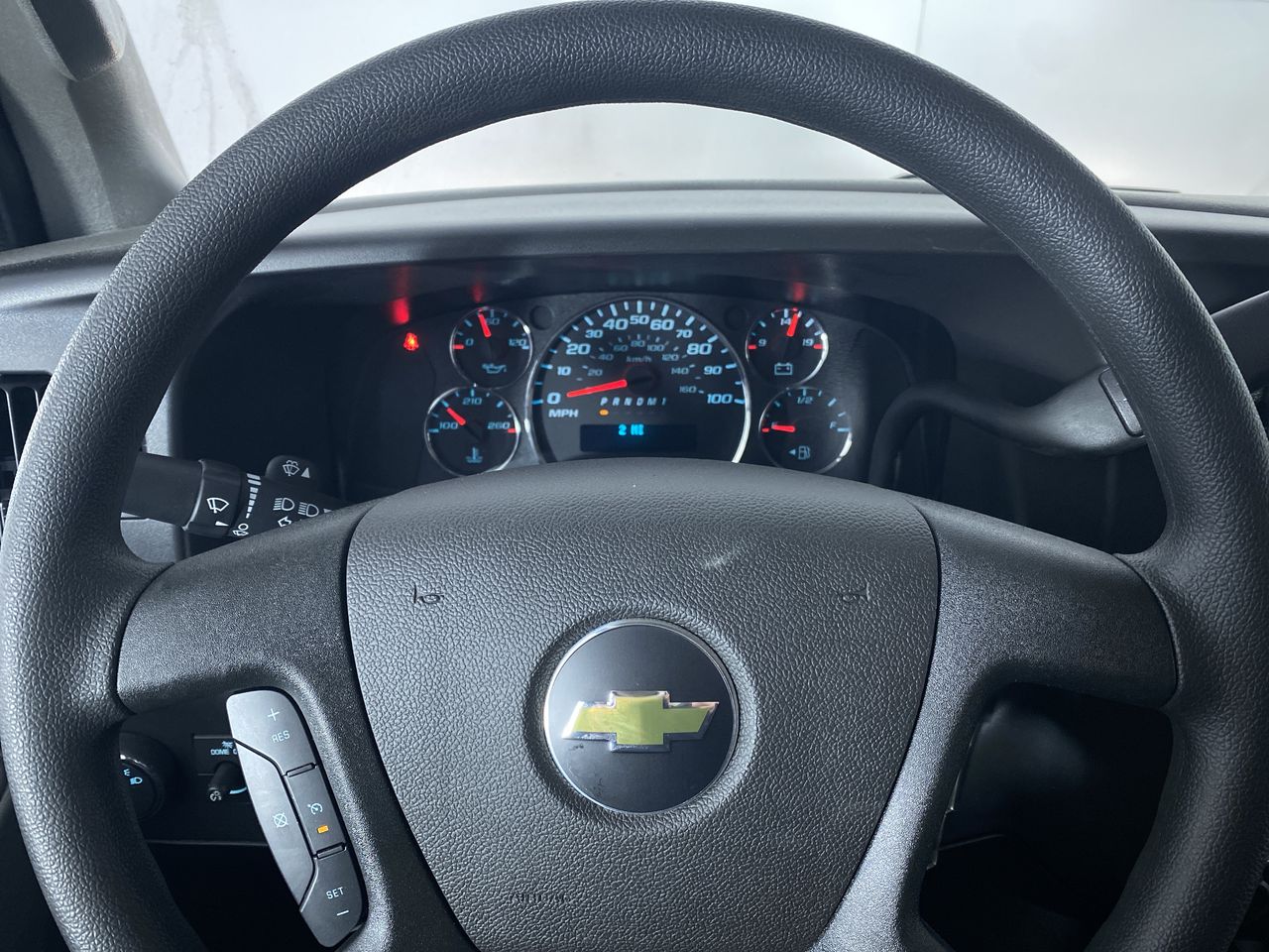 2025 Chevrolet Express Cargo 3500 WT