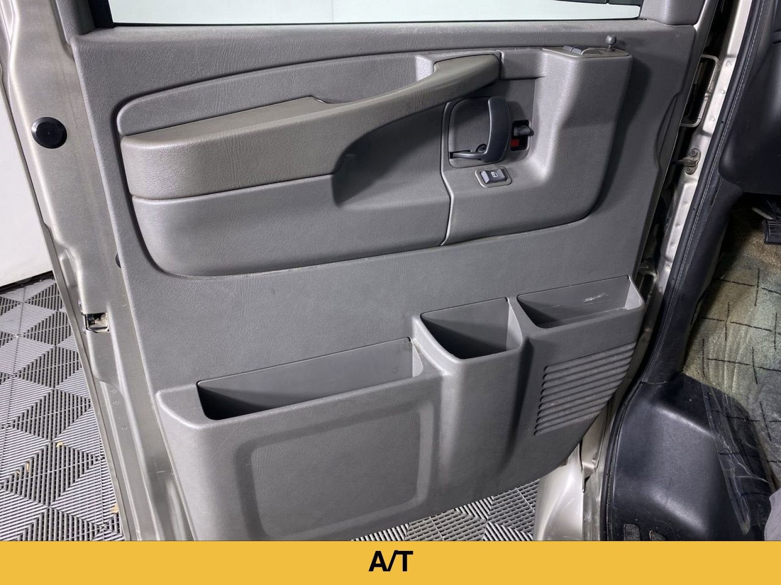 2003 GMC Savana Cargo 1500 YF7 Upfitter