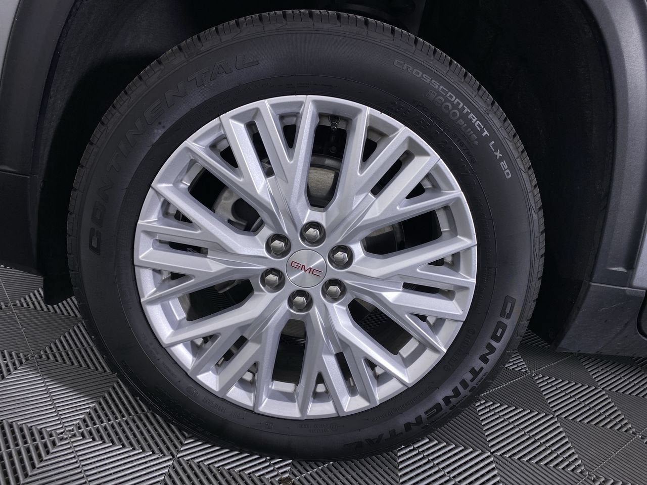 2026 GMC Acadia Elevation - Photo 16