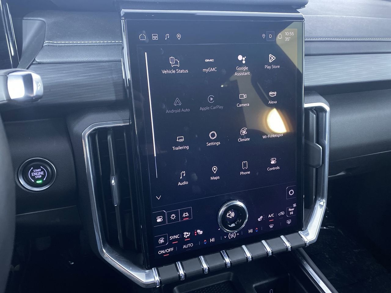 2025 GMC Acadia Elevation