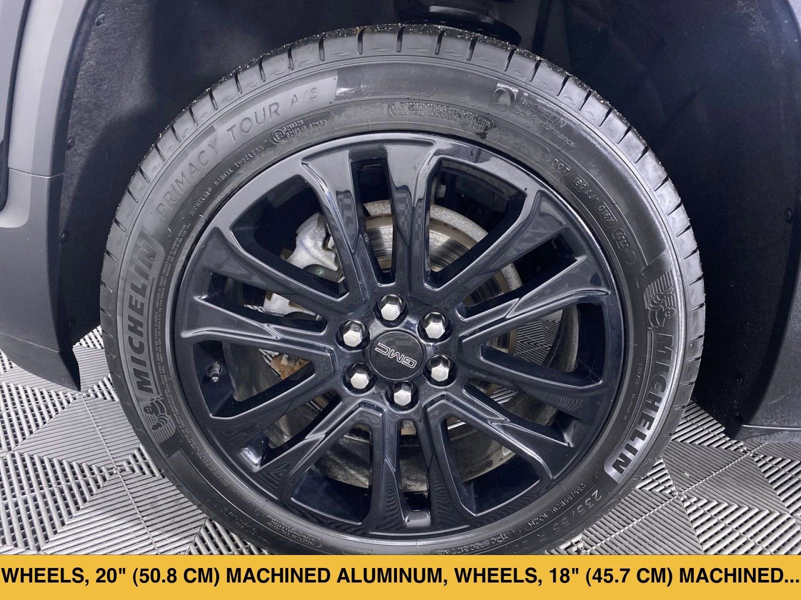 2023 GMC Acadia SLE