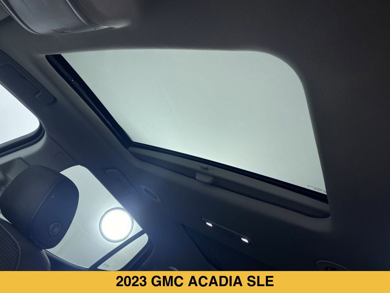 2023 GMC Acadia SLE