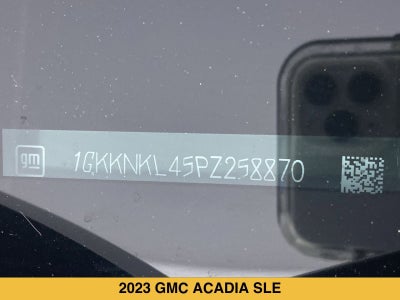 2023 GMC Acadia SLE