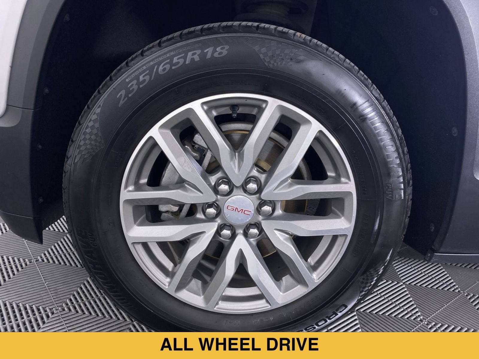 2018 GMC Acadia SLE