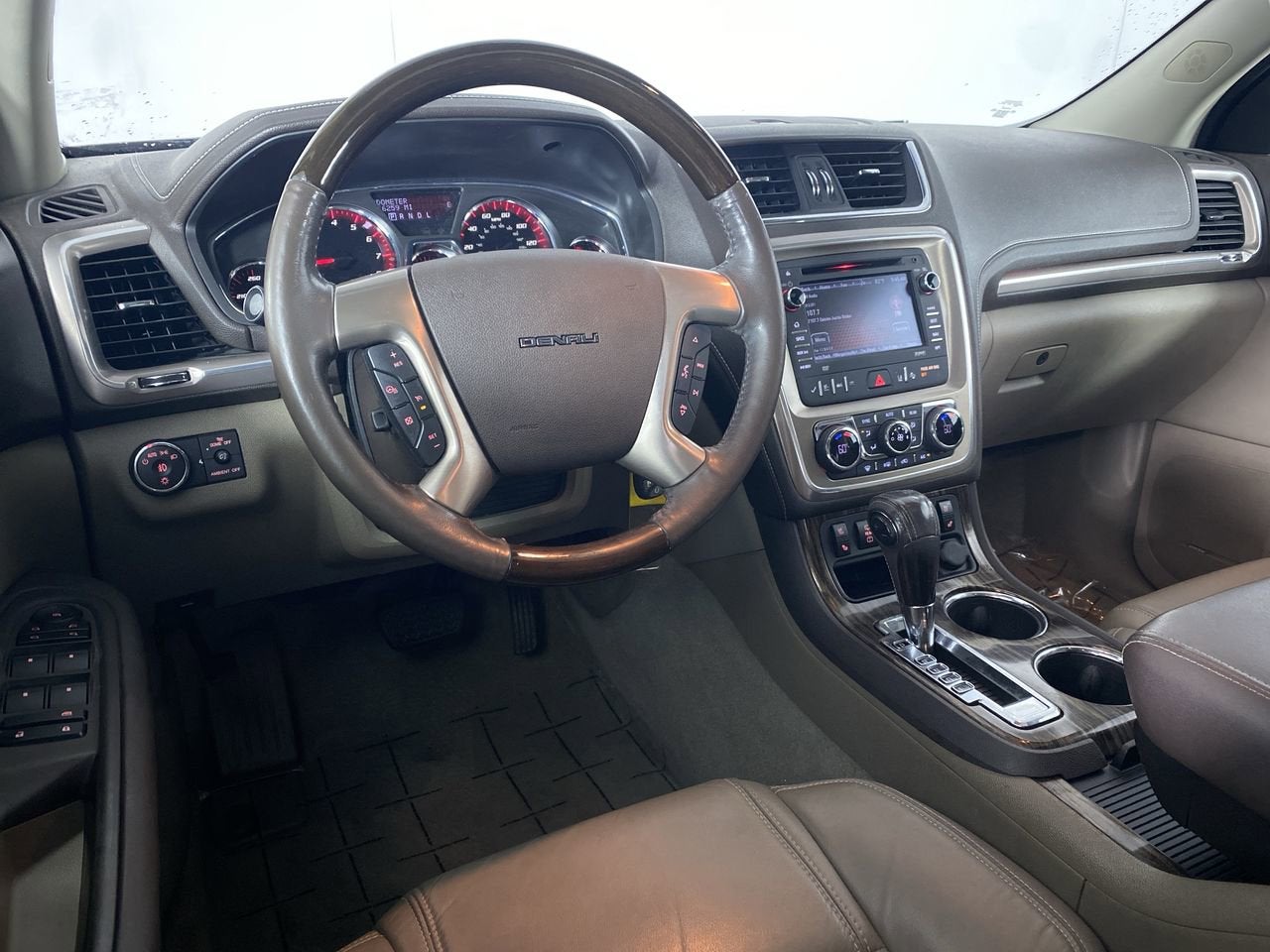 Used 2015 GMC Acadia Denali with VIN 1GKKVTKD6FJ181916 for sale in Ballwin, MO