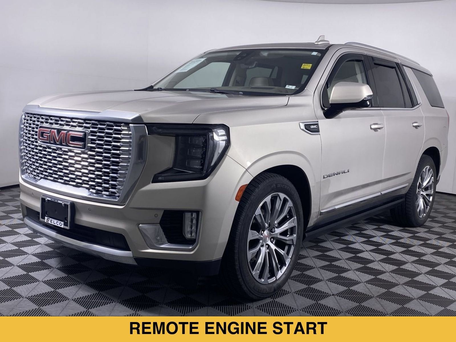 2021 GMC Yukon Denali - Photo 19