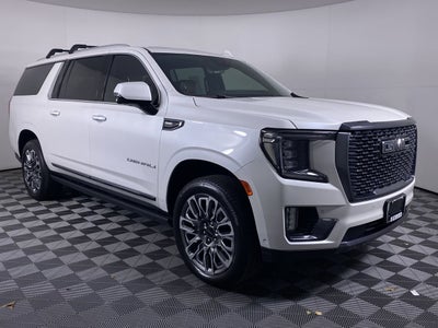 2023 GMC Yukon XL Denali Ultimate