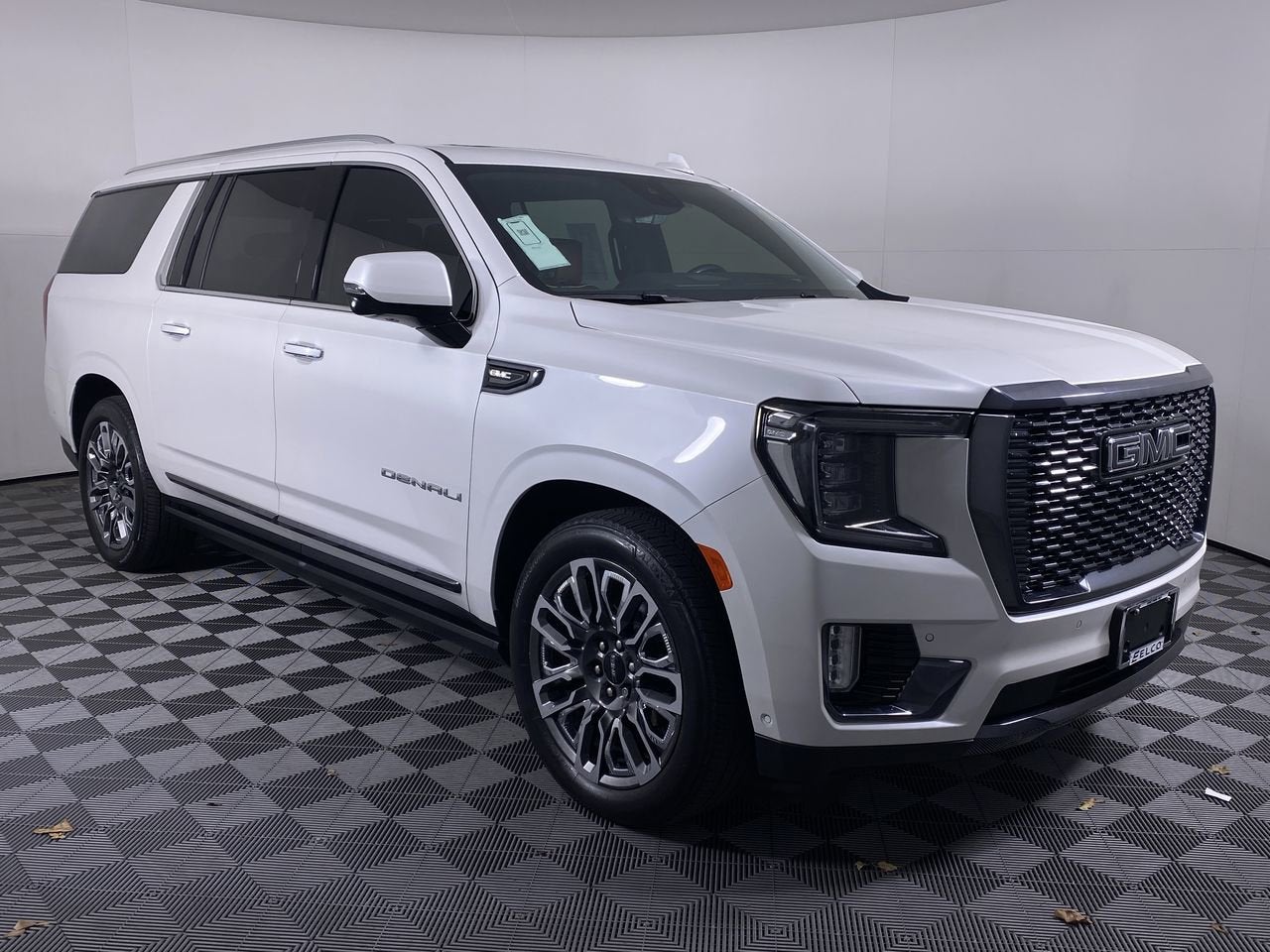 2023 GMC Yukon XL Denali Ultimate