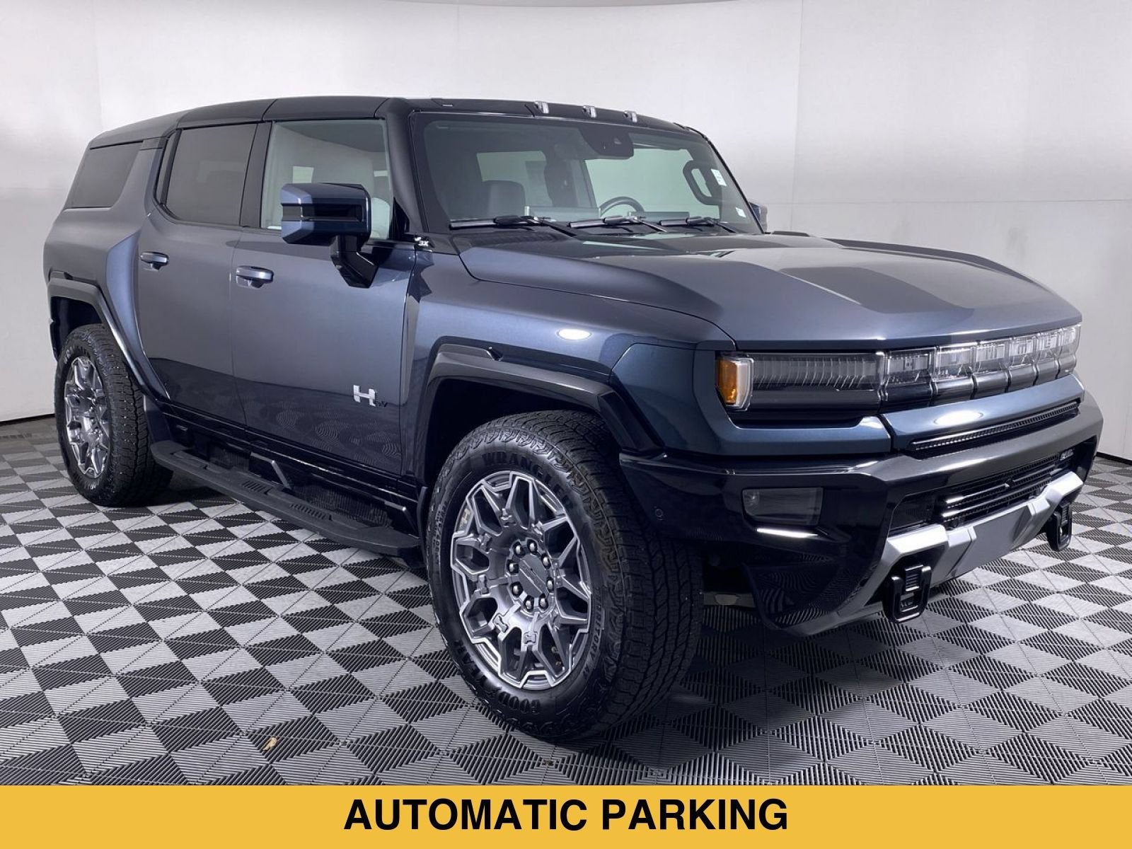 2025 GMC HUMMER EV SUV 3X