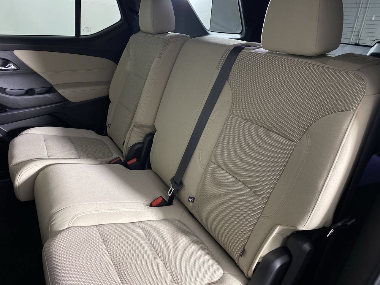 2023 Chevrolet Traverse LS - Photo 12