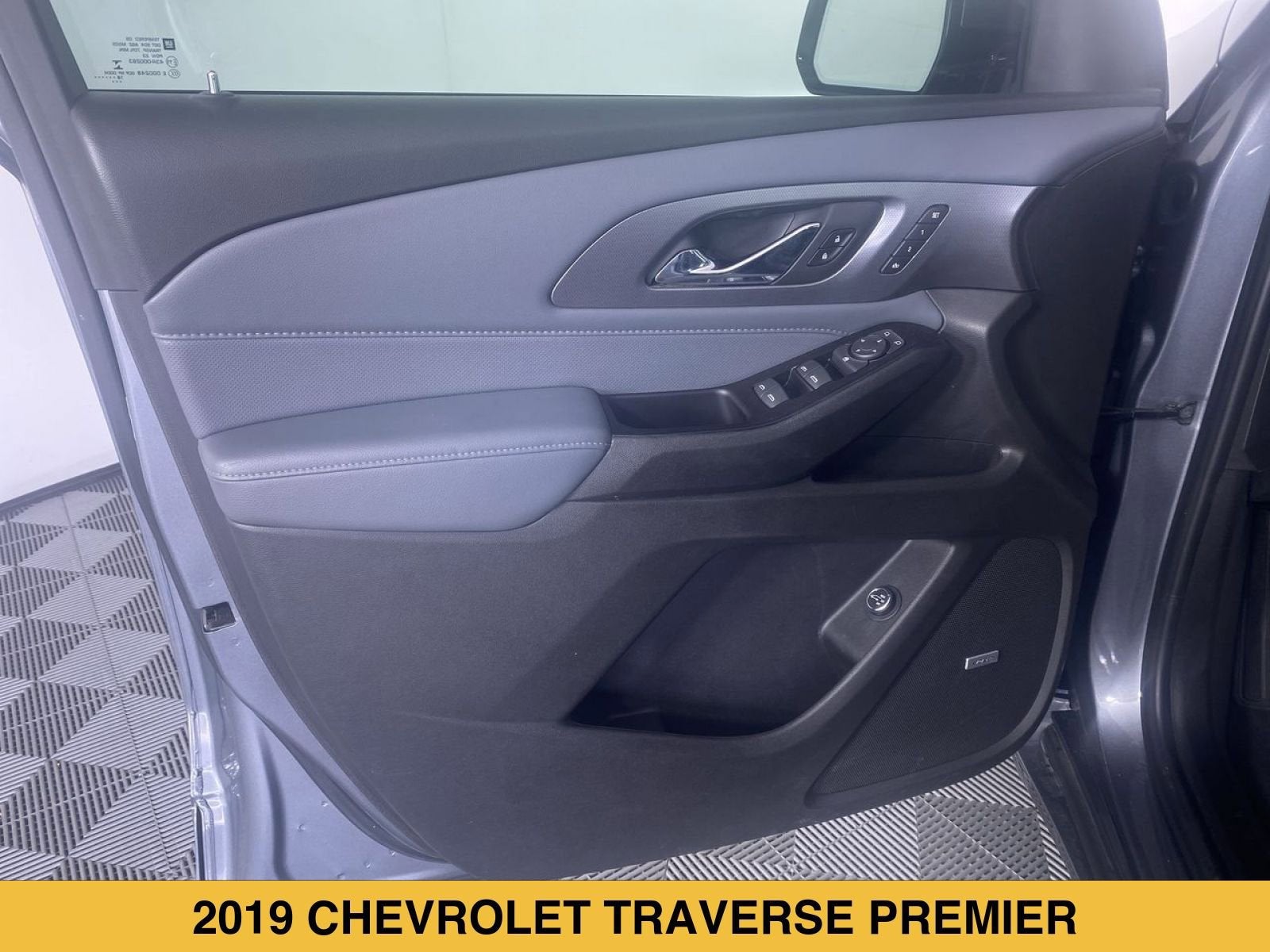 2019 Chevrolet Traverse Premier - Photo 12