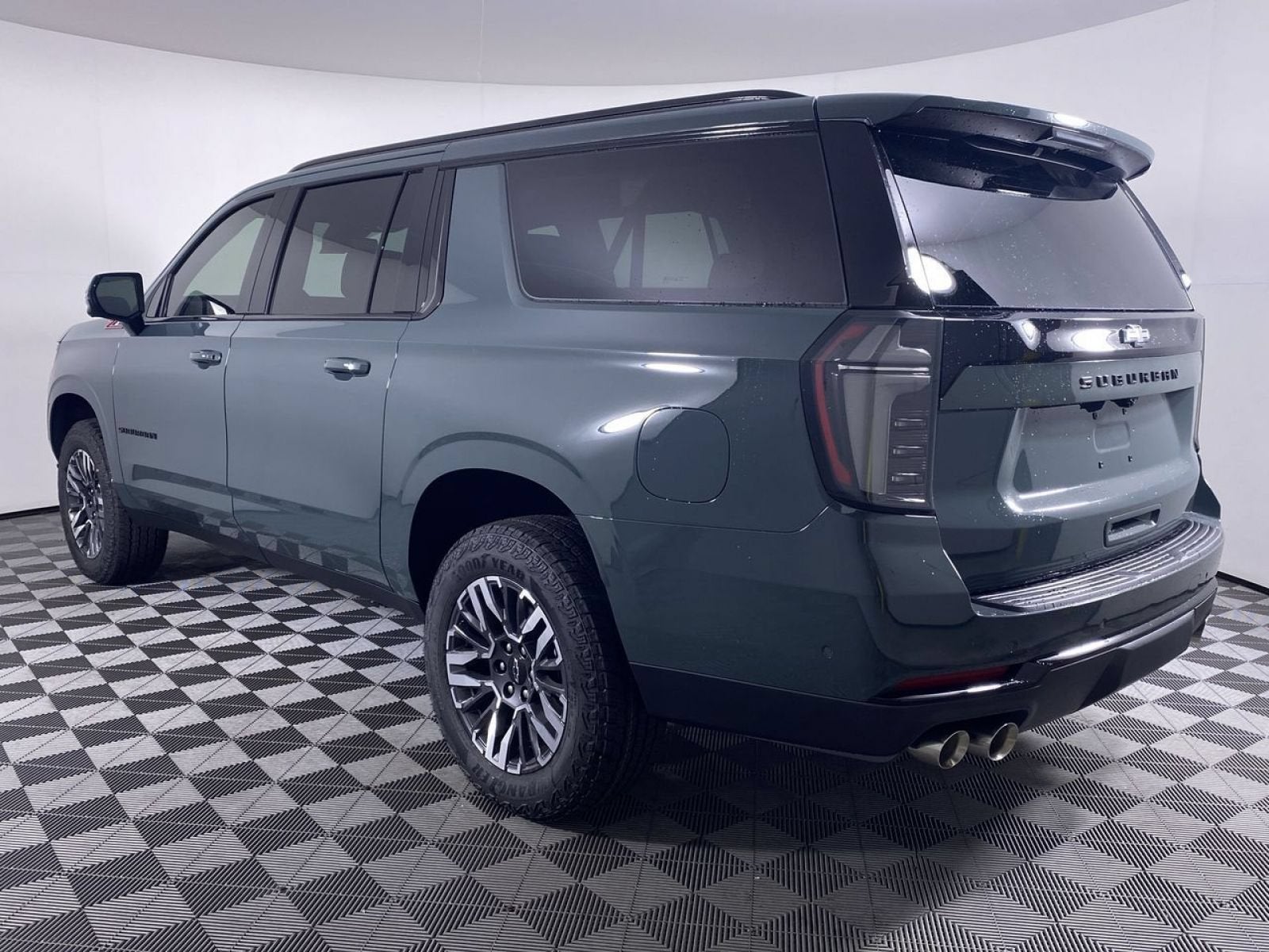 2026 Chevrolet Suburban Z71