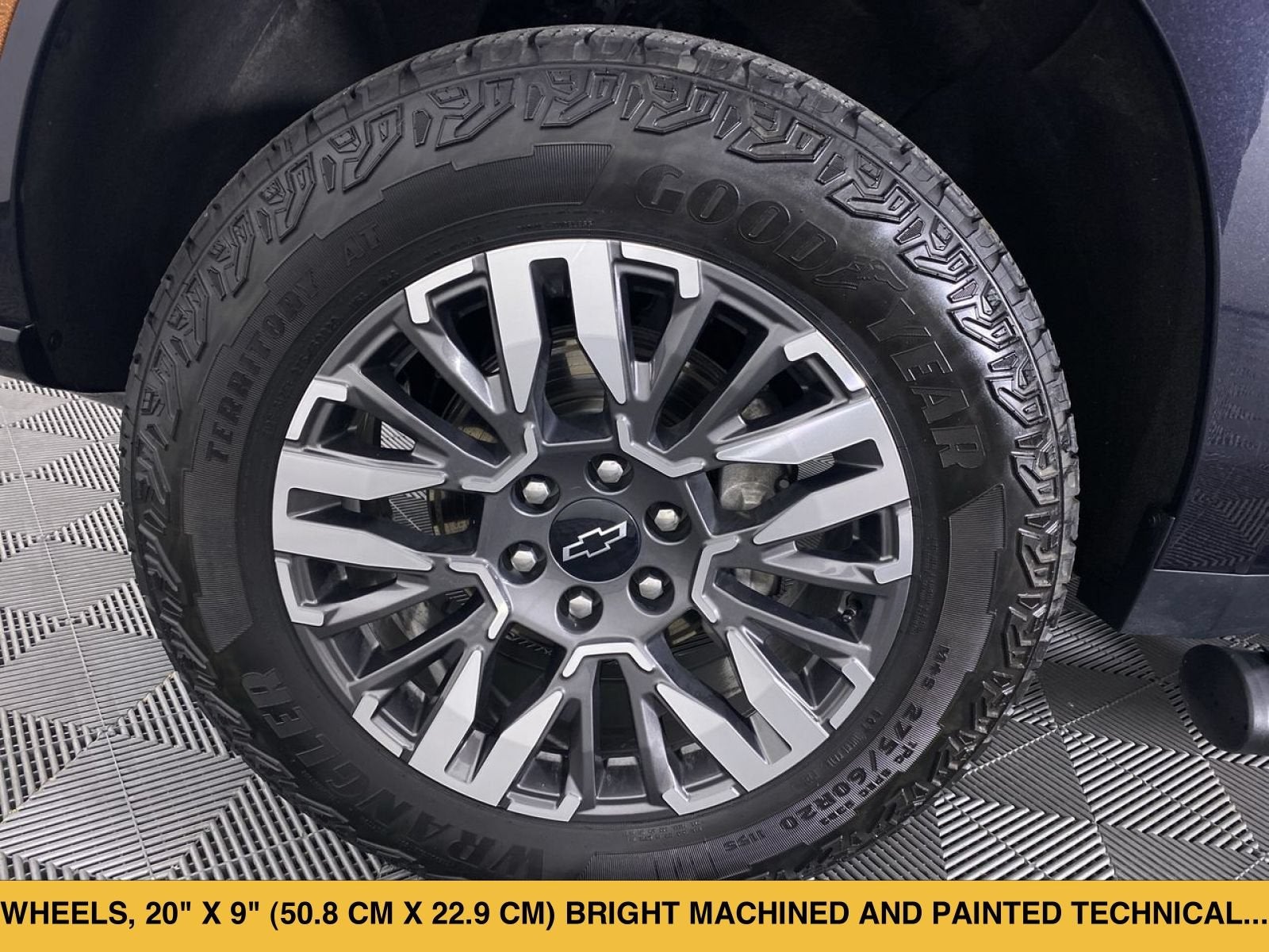 2025 Chevrolet Suburban Z71