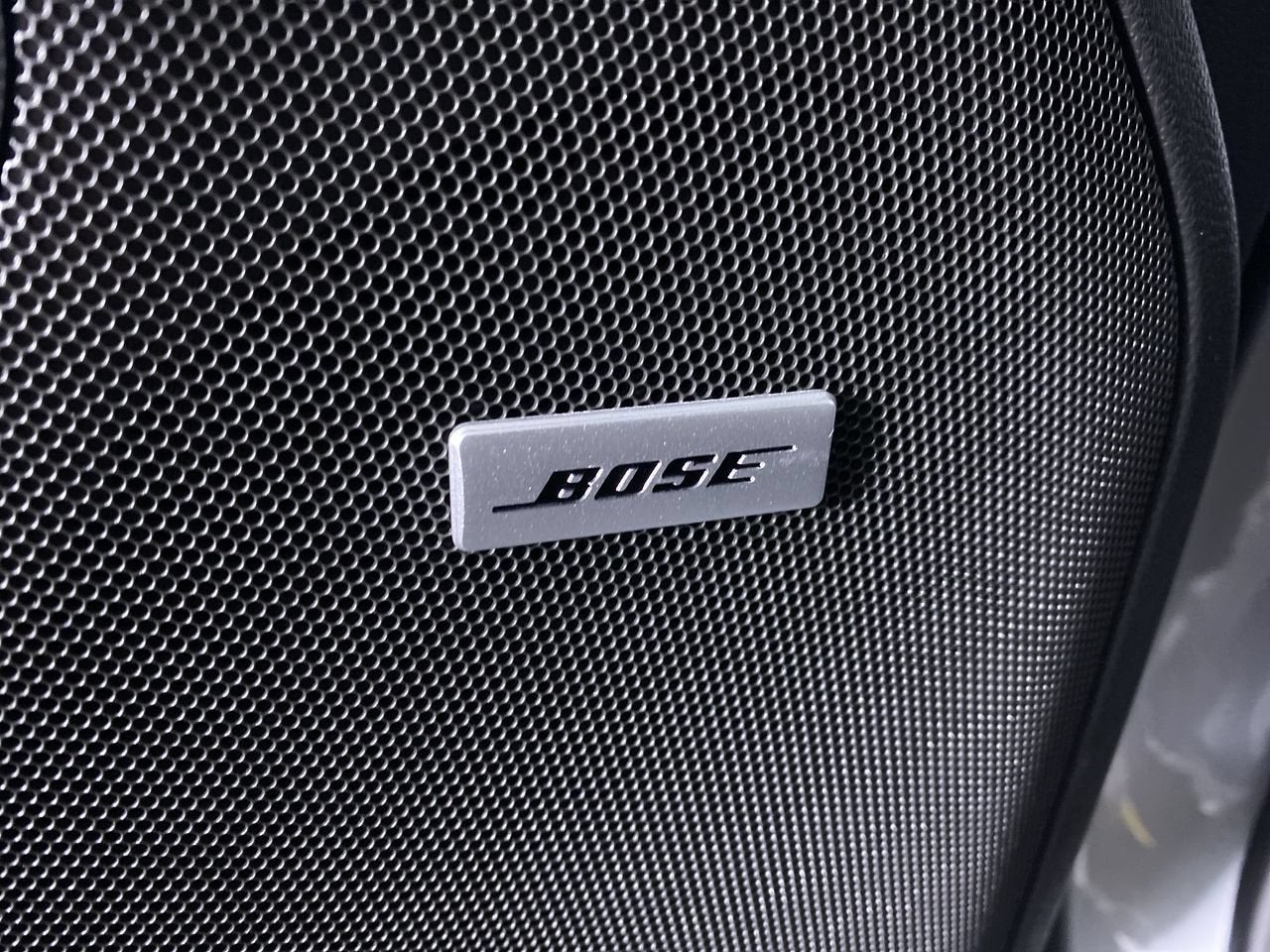 2025 Chevrolet Suburban Premier - Photo 12