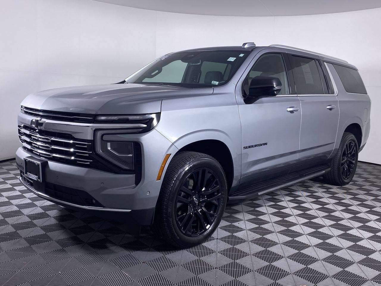 2025 Chevrolet Suburban Premier - Photo 17