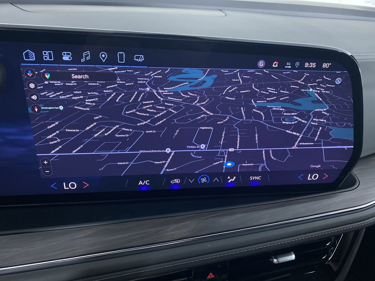 2025 Chevrolet Tahoe LS