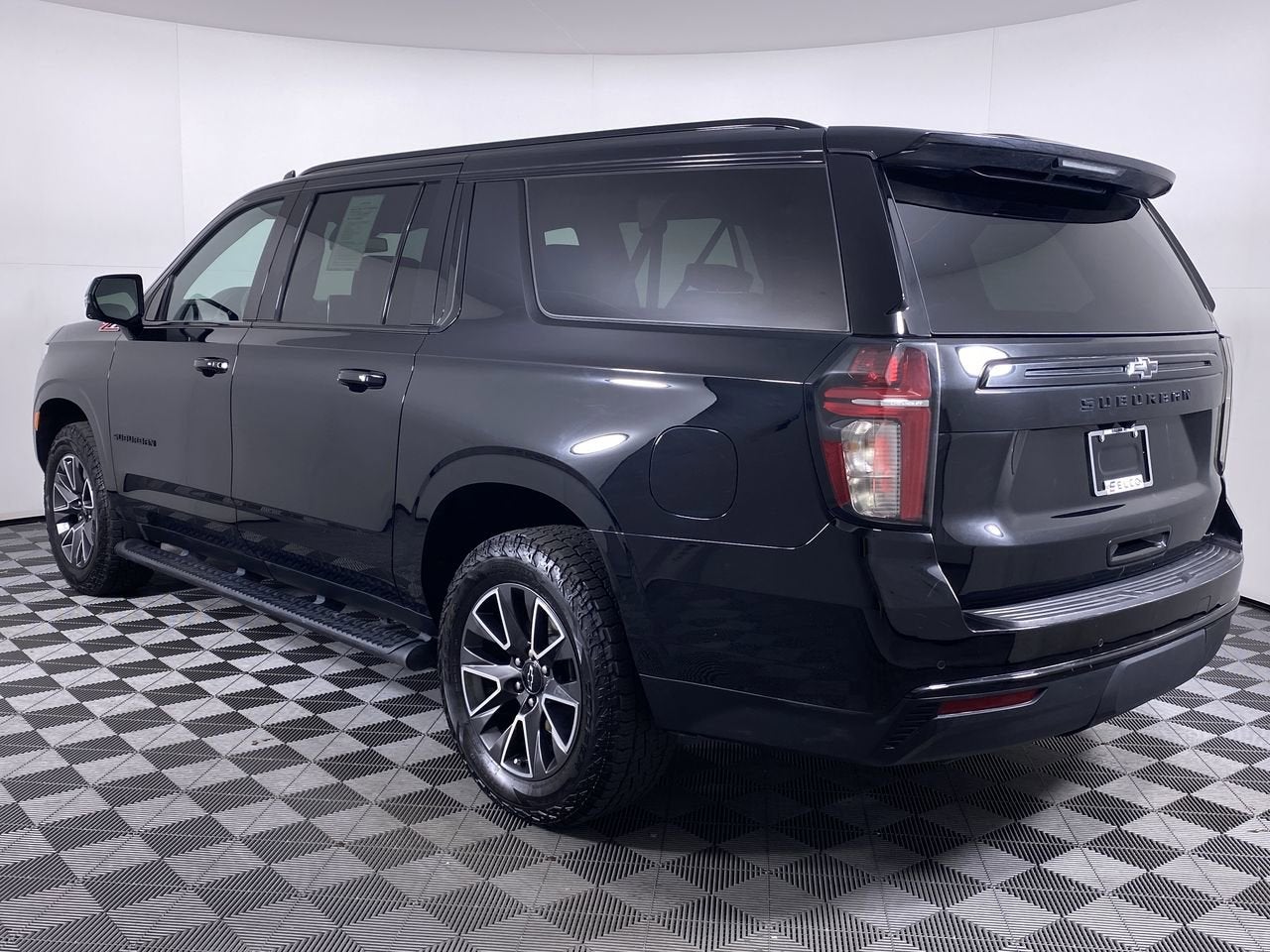 2023 Chevrolet Suburban Z71