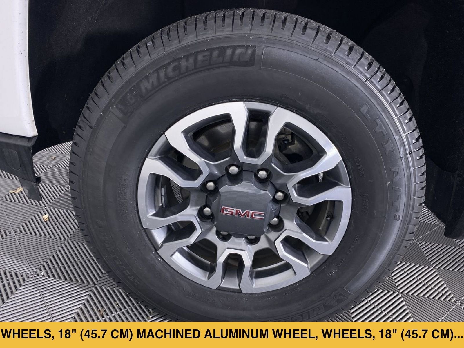 2022 GMC Sierra 2500 HD AT4