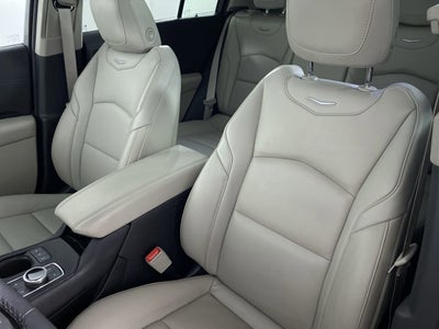 2022 Cadillac XT4 Premium Luxury