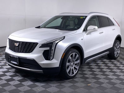 2022 Cadillac XT4 Premium Luxury