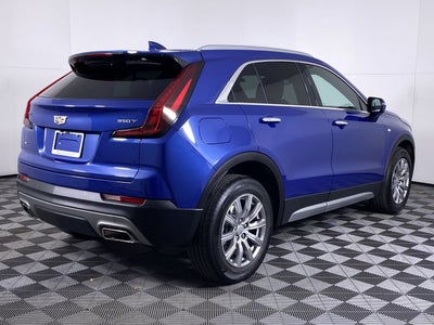 2023 Cadillac XT4 Premium Luxury