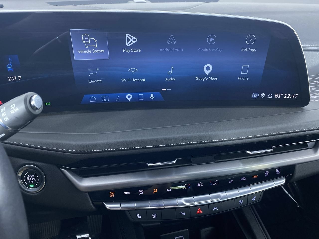 2024 Cadillac XT4 Premium Luxury