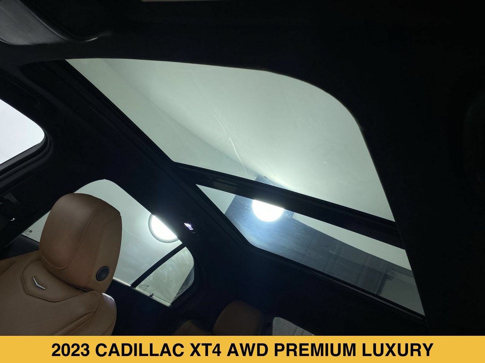 2023 Cadillac XT4 AWD Premium Luxury
