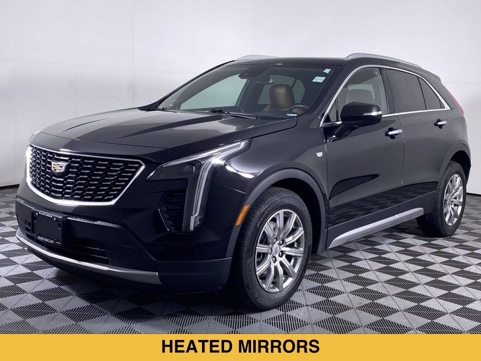 2023 Cadillac XT4 AWD Premium Luxury